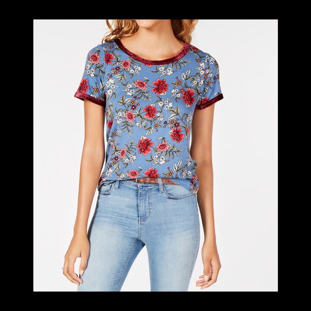 ULTRA FLIRT | BLUE FLORAL T-SHIRT SIZE M